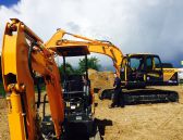 800-wienaeber-hyundai-baumaschinen-kette.jpg