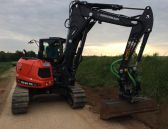 Minibagger-Eurocomach-TIER4-ES95TR-Kettenbagger-Einsatz.jpg