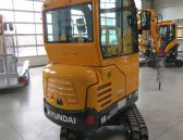 Kompaktbagger-Minibagger-R18-9-Hyundai-Wienaeber-Baumaschinen-neuIMG_1604.jpg