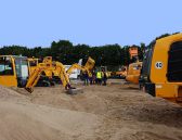 640-Wienaeber-Hyundai-Die Kiesgrube war ein idealer Ort um die unterschiedlichsten Baumaschinen zu zeigen-20170701_125630.jpg