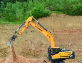 Kettenbagger-HX300L-Hyundai-Wienaeber-Kettenbagger-Hyundai-Wienaeber-Baumaschinen-HX300-L-DSC_4254.jpg