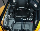 Minibagger-R30Z-9AK-Hyundai-Wienaeber-Baumaschinen-LR_R30Z-9AK cabin interieur.jpg