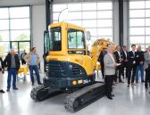 1-Wienaeber-Eroeffnung-Baumaschine-Wesenberg-KUL_4074.jpg