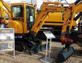 NordBau2017-Wienaeber-Baumaschinen-Hyundai-20170917_154259.jpg