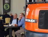 Wienaeber-Baumaschinen-Eröffnung-Niederlassung-Meinersen-2017-Hyundai-20170929_132004.jpg