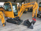 Kompaktbagger-Minibagger-R18-9-Hyundai-Wienaeber-Baumaschinen-neuIMG_1600.jpg