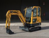 Minibagger-Hyundai-R16-9-Wineaeber-Baumaschinen-LR_R16-9_2.jpg