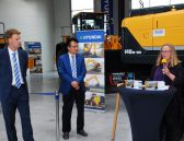 1-Dr-Annette-Heuer-Wienaeber-Frichtenstein-CEO-Jung-CEO-Eroeffungsrede-Hyundai-KUL_4055.jpg