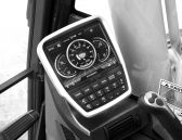 Mobilbagger-HW210-Hyundai-Wienaeber-Baumaschinen-HW210_up_p2.jpg