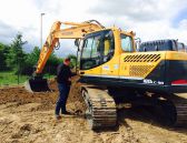 800-wienaeber-hyundai-baumaschinen-kette 180LC.jpg