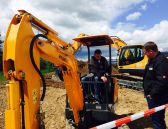 800-wienaeber-hyundai-baumaschinen-kette 80 neu anleitung leicht.jpg