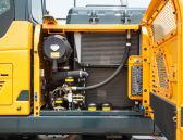 Mobilbagger-HW160-Hyundai-Wienaeber-Baumaschinen-LR_HW160_cooling system.jpg