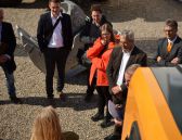 3-Wienaeber-Baumaschinen-VDBUM-Dr-Annette-Heuer-Unternehmenssprecherin-NordBau2017-RundgangDSC_0670.jpg
